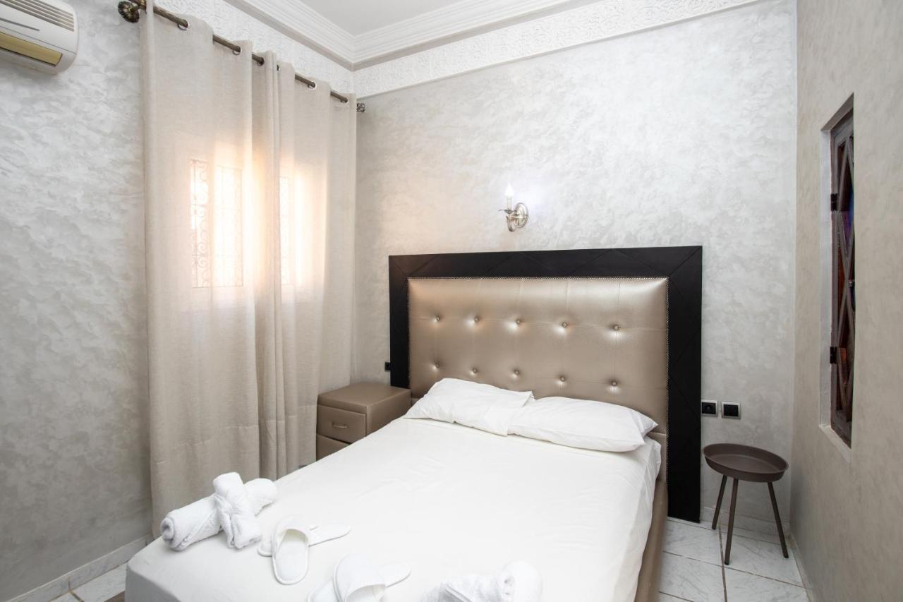Charming Moroccan Riad 3 Bedroom With Pool And Terrace Marrakesch Exterior foto